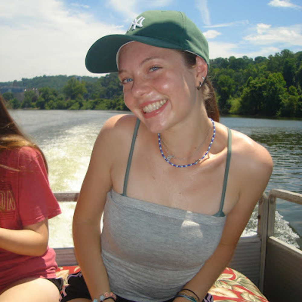 Meet your Posher, Kiley